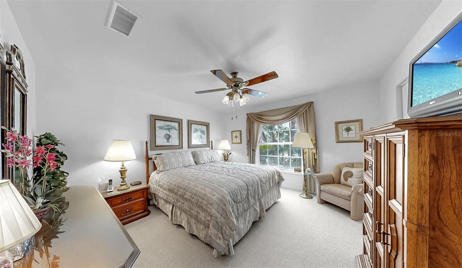 Image 34 of 78 For 929 Symphony Isles Boulevard