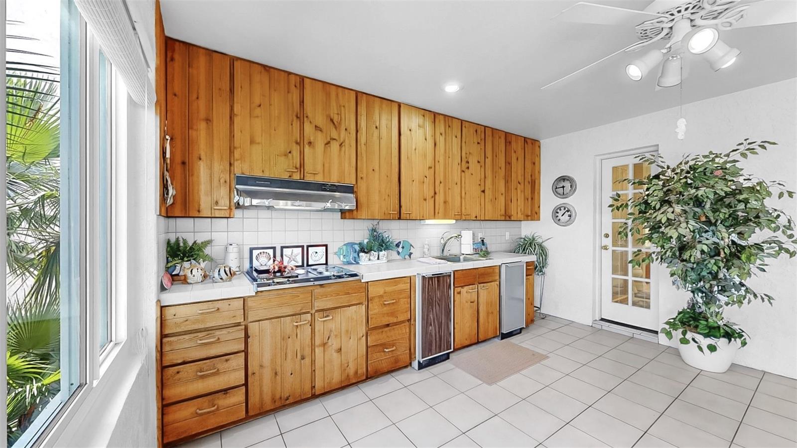 Image 39 of 78 For 929 Symphony Isles Boulevard