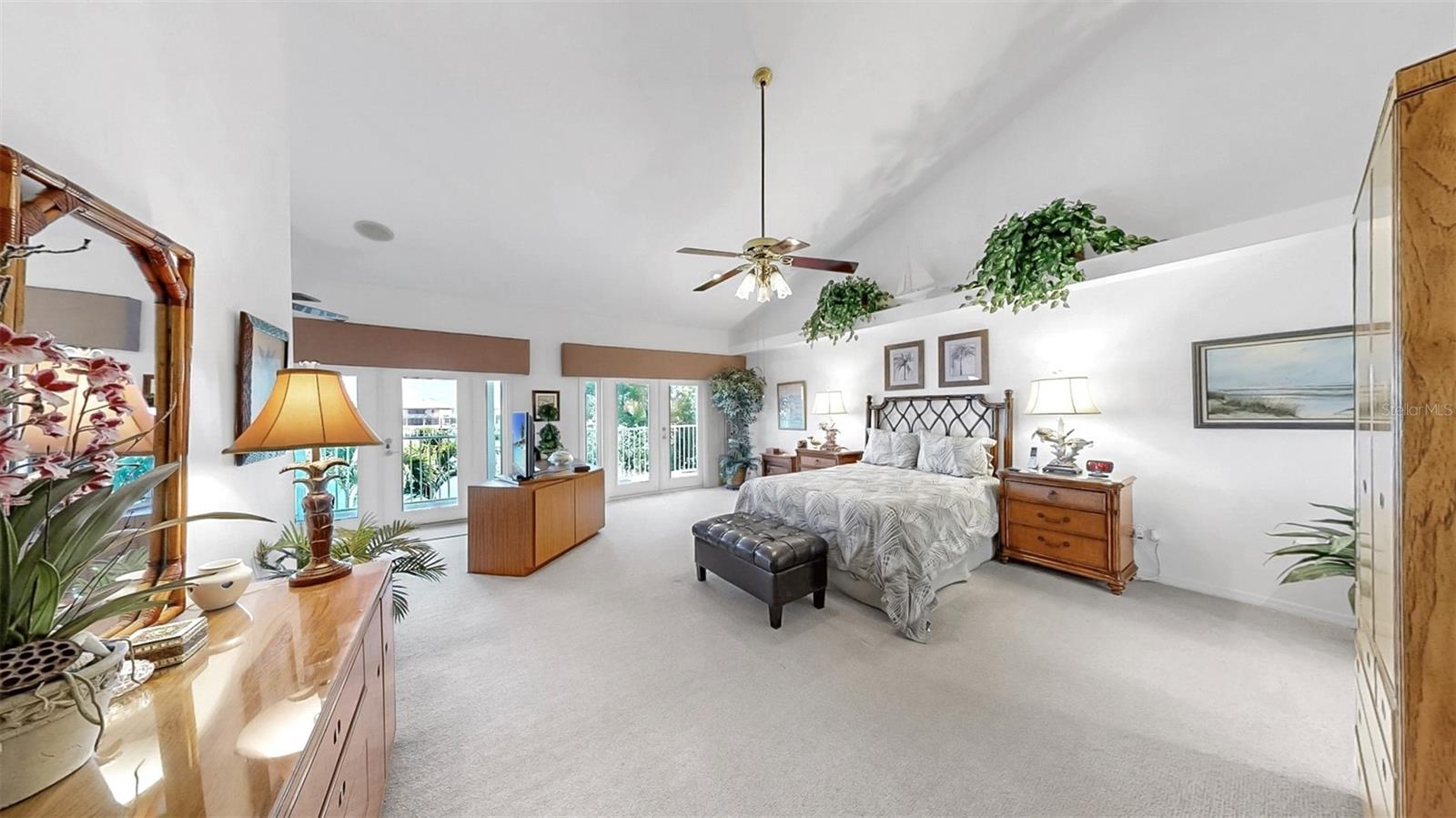 Image 47 of 78 For 929 Symphony Isles Boulevard