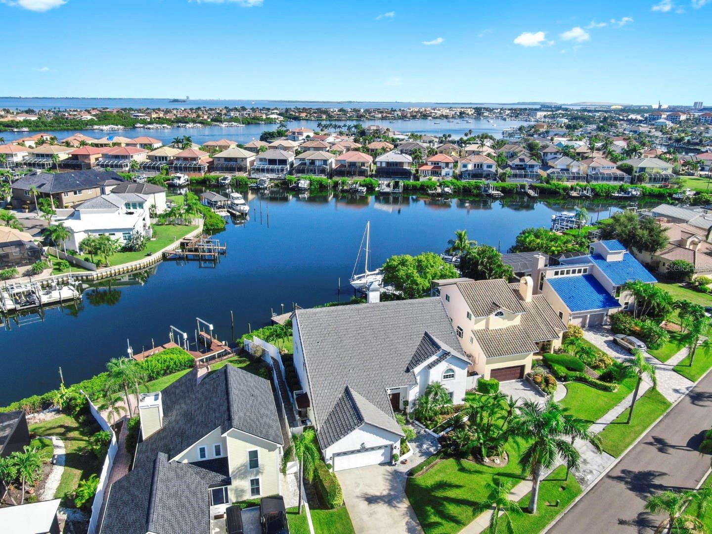 Image 5 of 78 For 929 Symphony Isles Boulevard