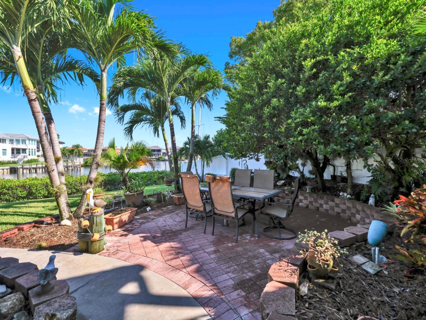 Image 67 of 78 For 929 Symphony Isles Boulevard
