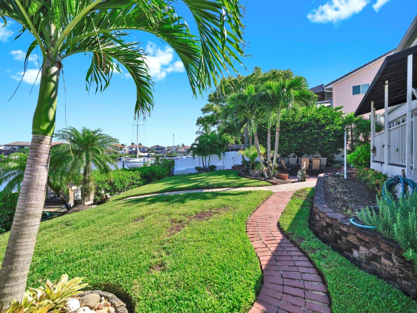 Image 73 of 78 For 929 Symphony Isles Boulevard