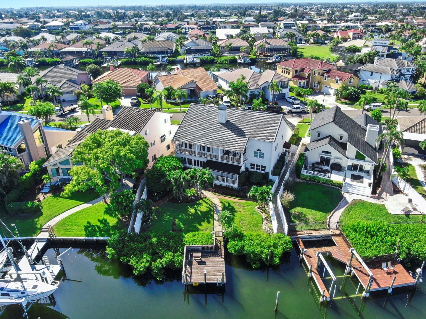Image 76 of 78 For 929 Symphony Isles Boulevard