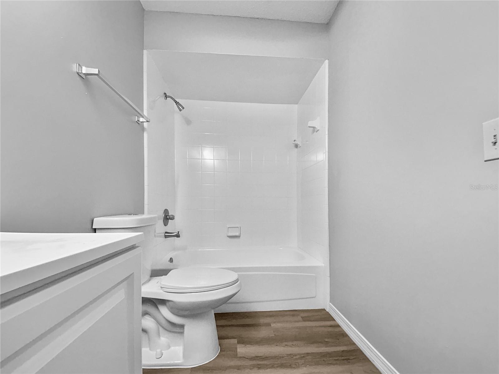 Image 13 of 16 For 1851 Yukon Court