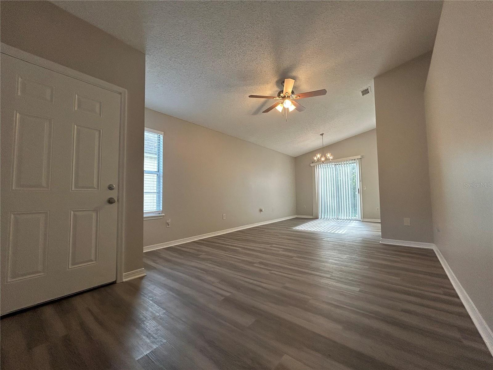 Image 3 of 16 For 1851 Yukon Court