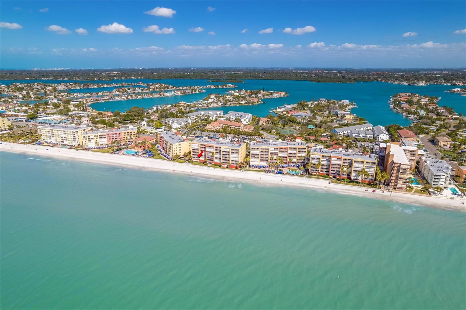 Image 32 of 64 For 16550 Gulf Boulevard 545
