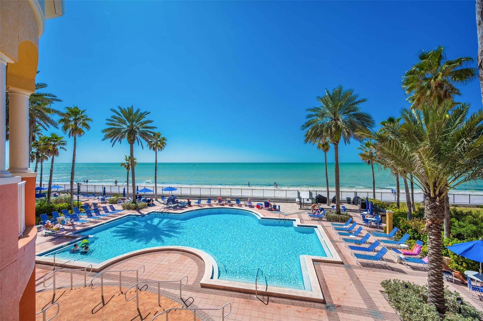 Image 33 of 64 For 16550 Gulf Boulevard 545