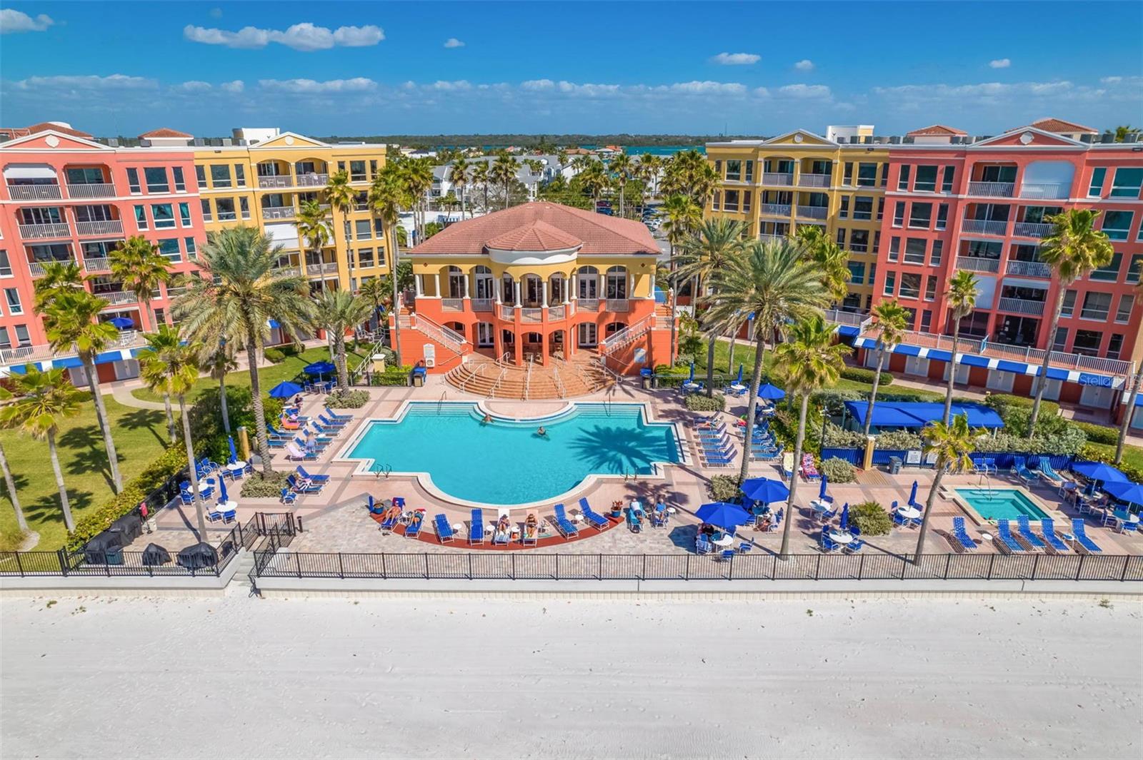 Image 35 of 64 For 16550 Gulf Boulevard 545