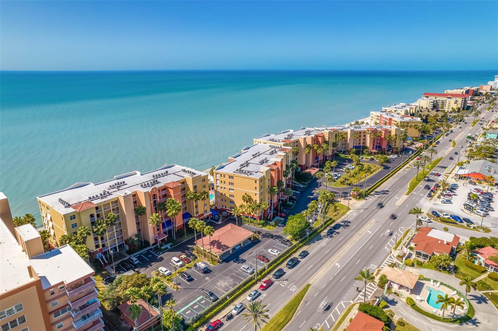 Image 40 of 64 For 16550 Gulf Boulevard 545