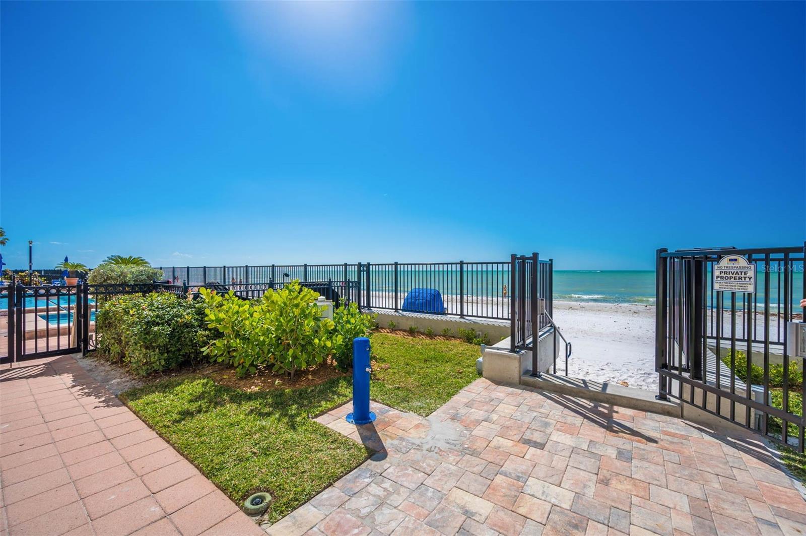 Image 46 of 64 For 16550 Gulf Boulevard 545