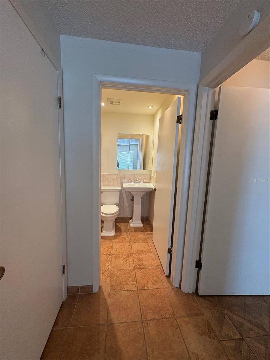 Image 15 of 21 For 6177 Chesham Drive 6