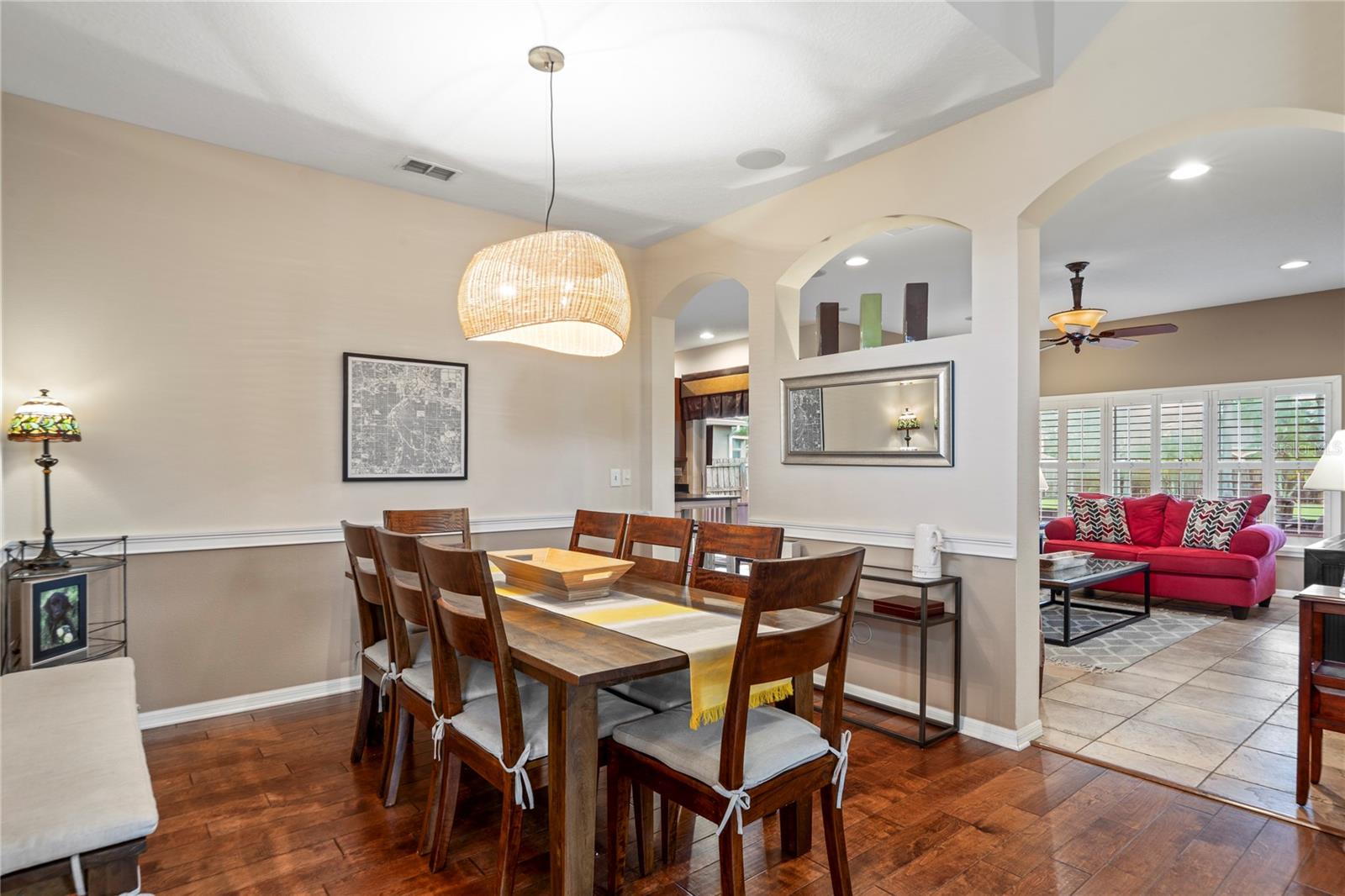 Listing photo id 17 for 3540 Brickell Court