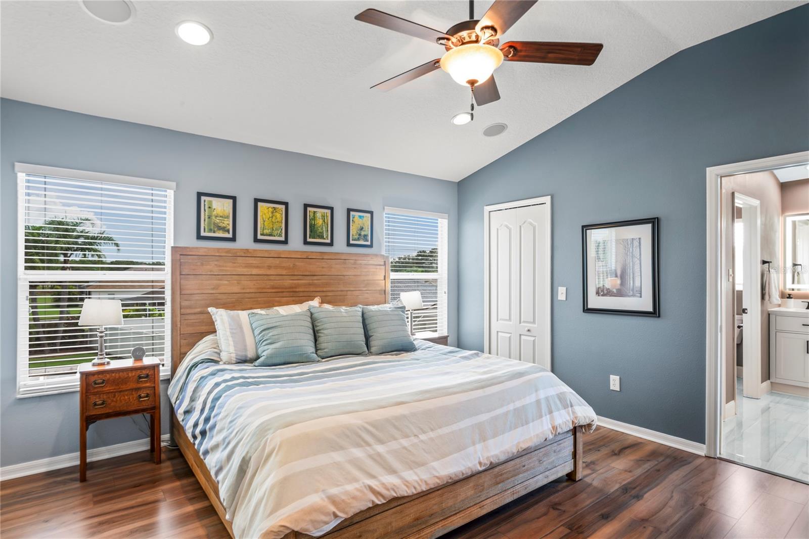 Listing photo id 27 for 3540 Brickell Court