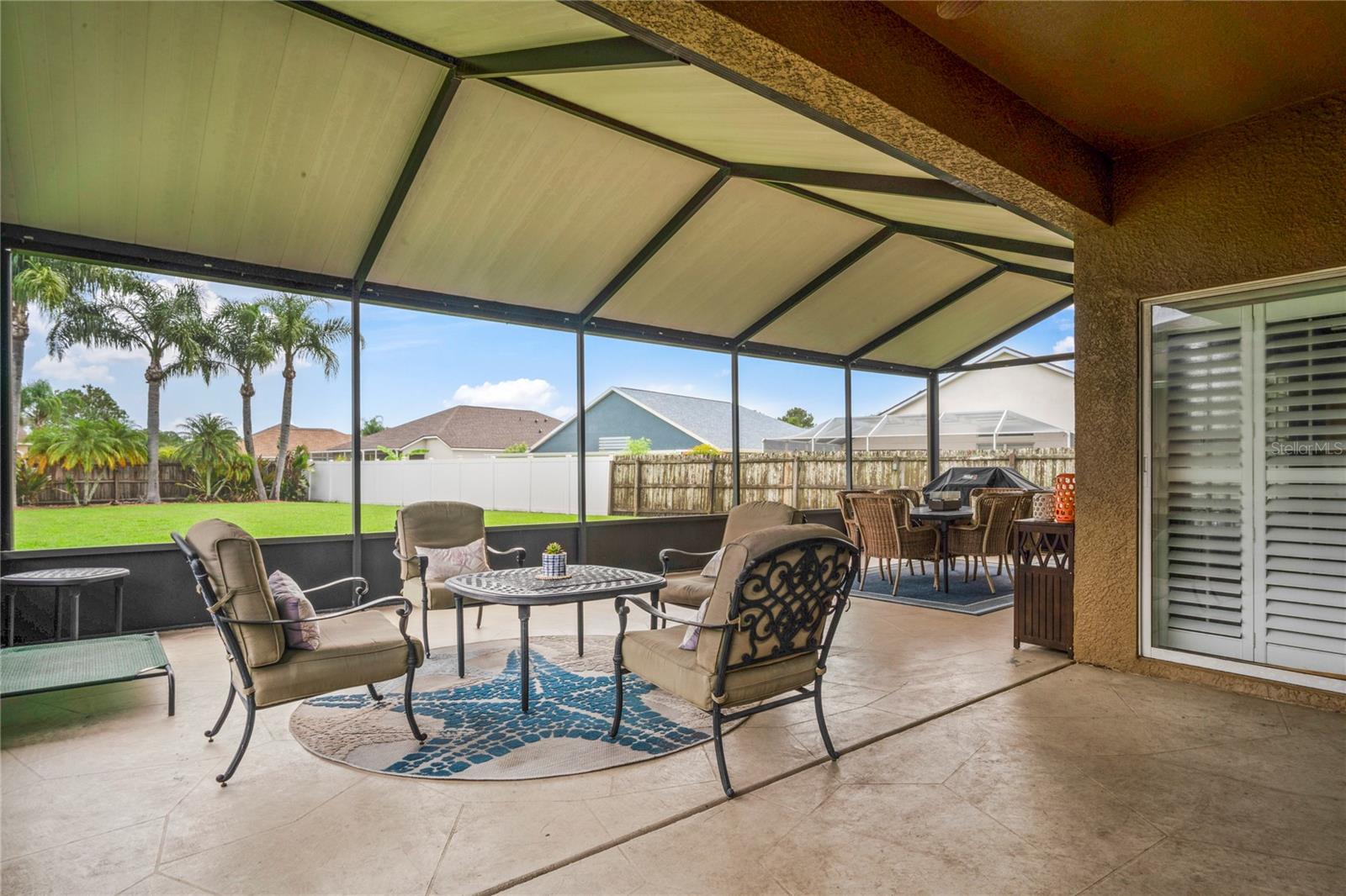 Listing photo id 52 for 3540 Brickell Court