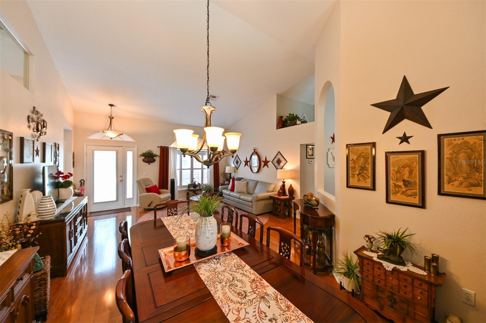 Image 33 of 43 For 9106 Calle Alta