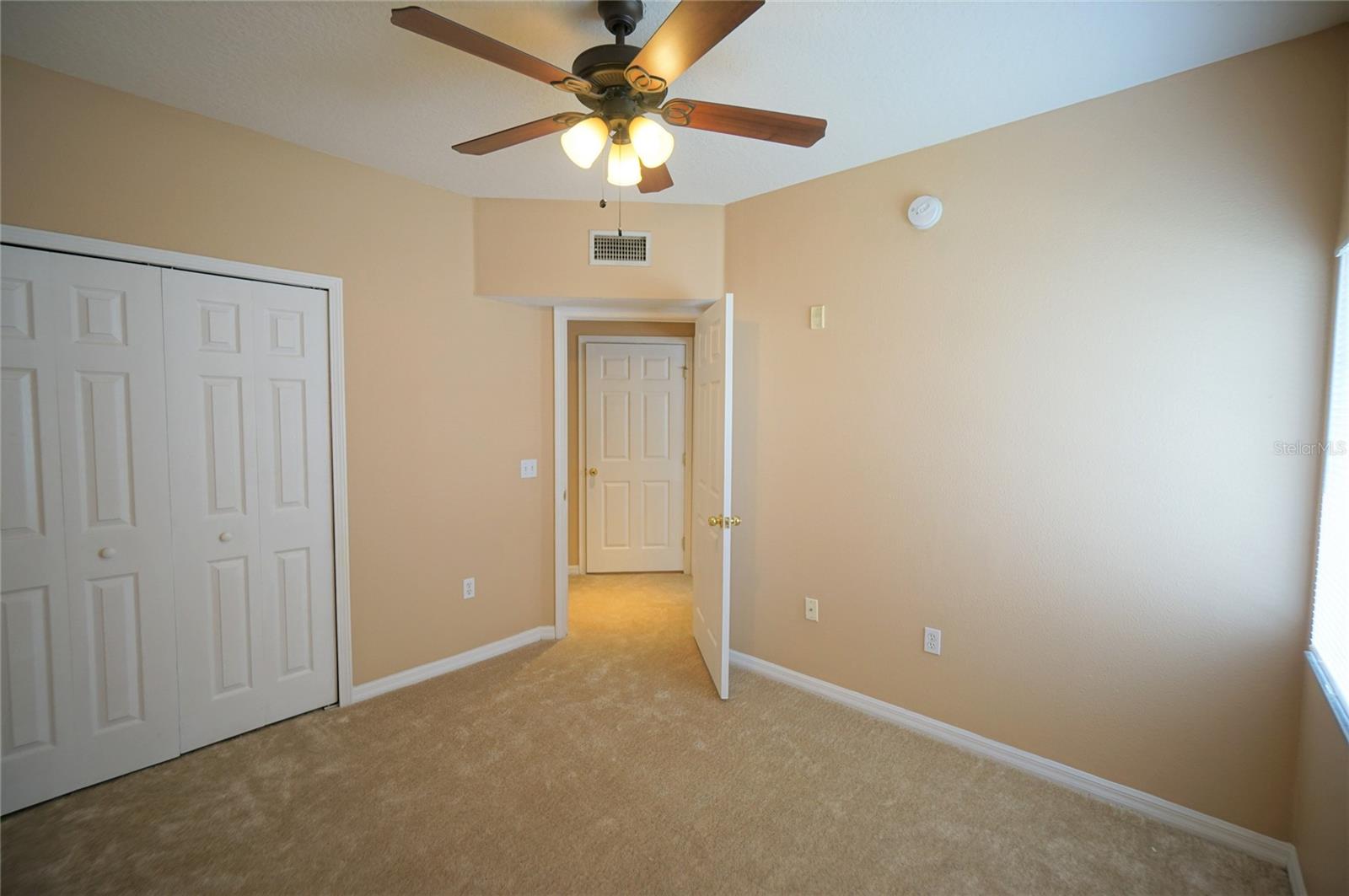 Image 13 of 19 For 6009 Skydale Way 102