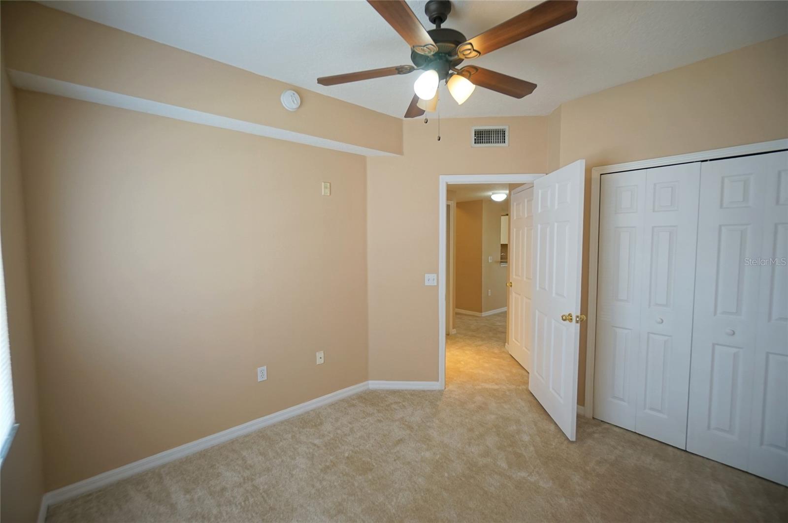 Image 15 of 19 For 6009 Skydale Way 102