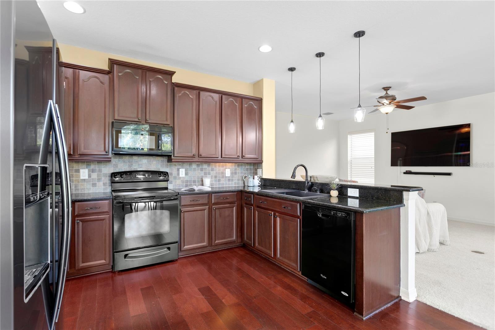 Image 15 of 68 For 7127 Forest Mere Drive