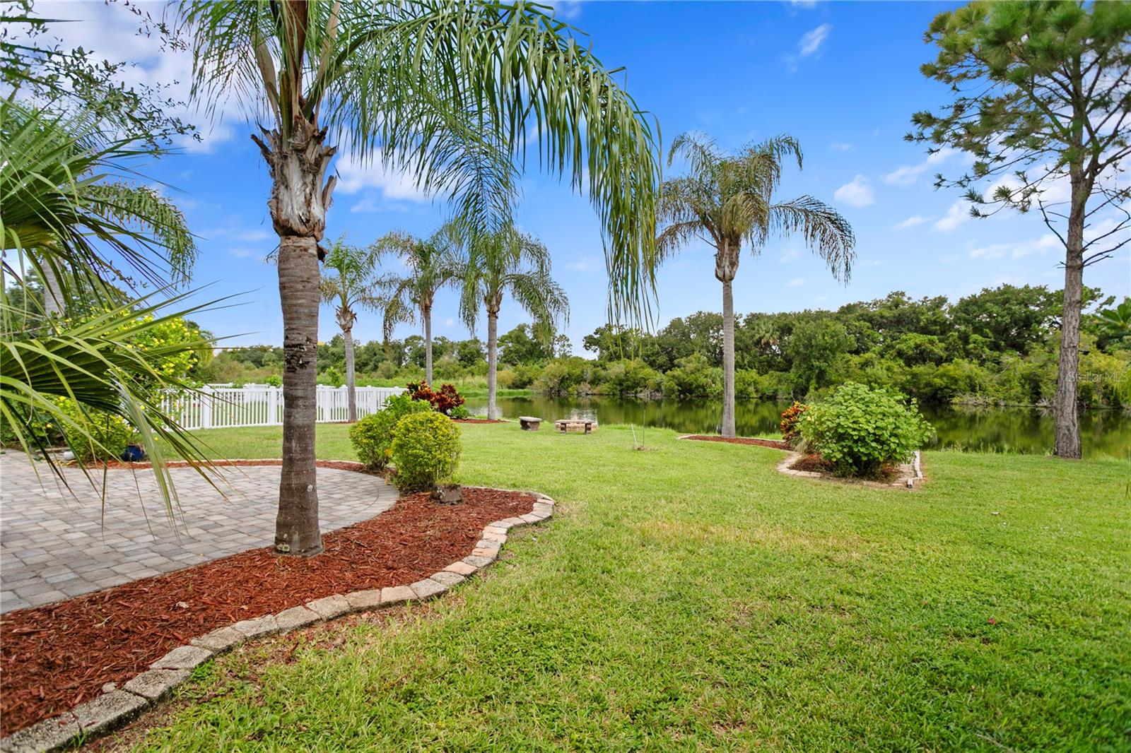 Image 41 of 68 For 7127 Forest Mere Drive