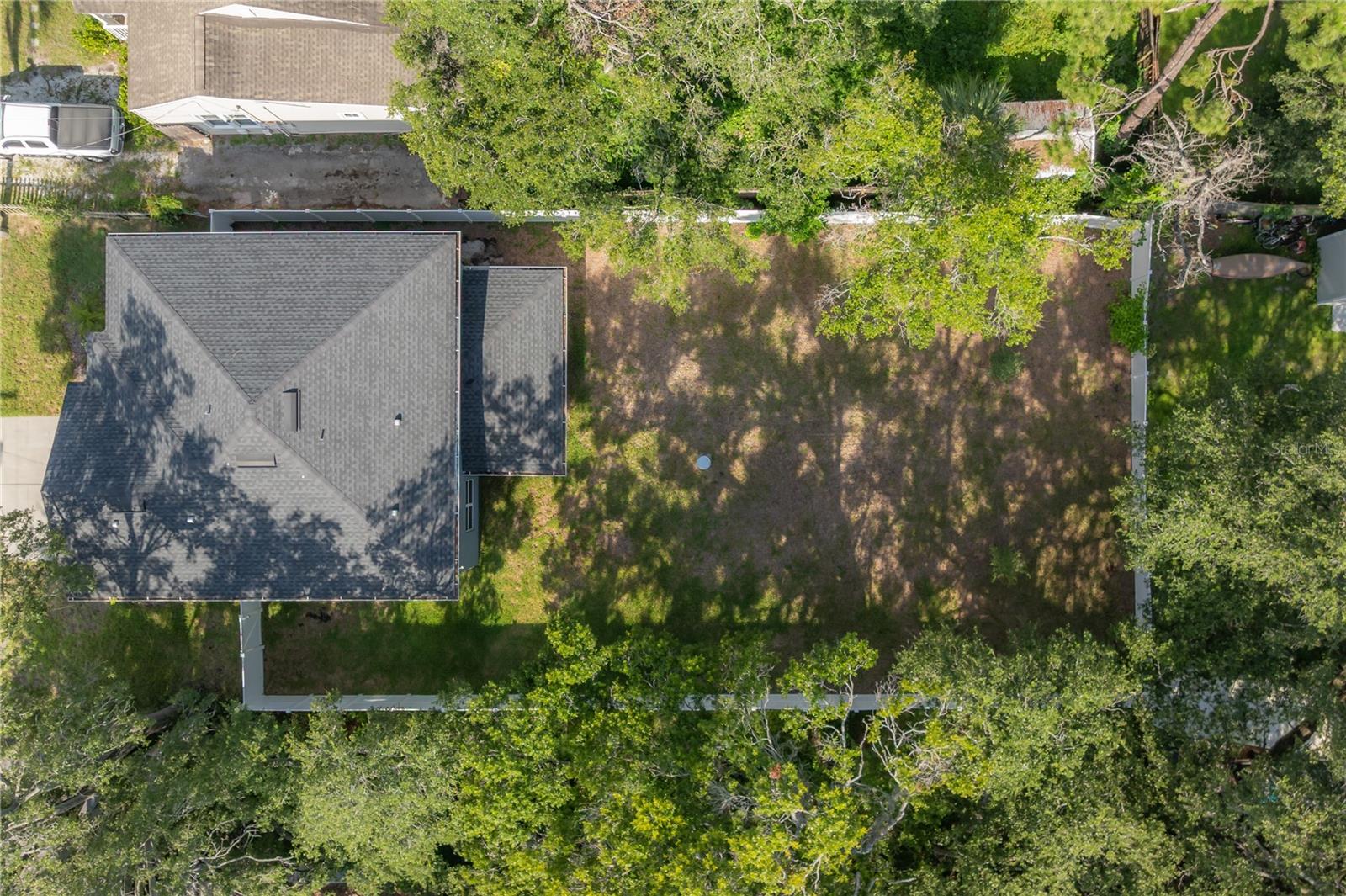 Image 43 of 59 For 105 Osborne Avenue