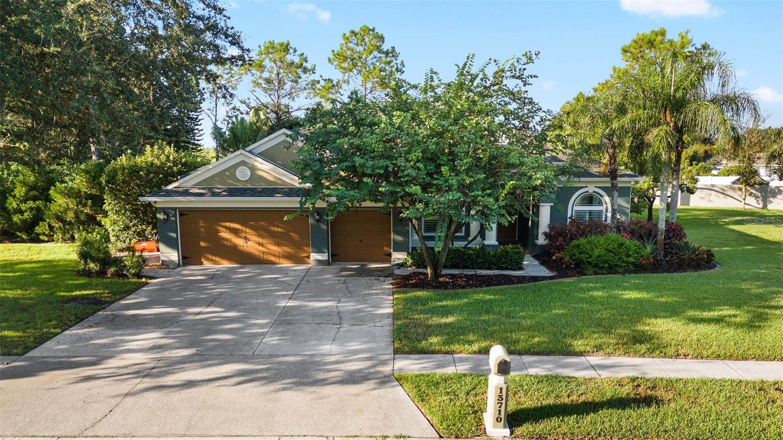 Details for 13710 Mill Place, ODESSA, FL 33556