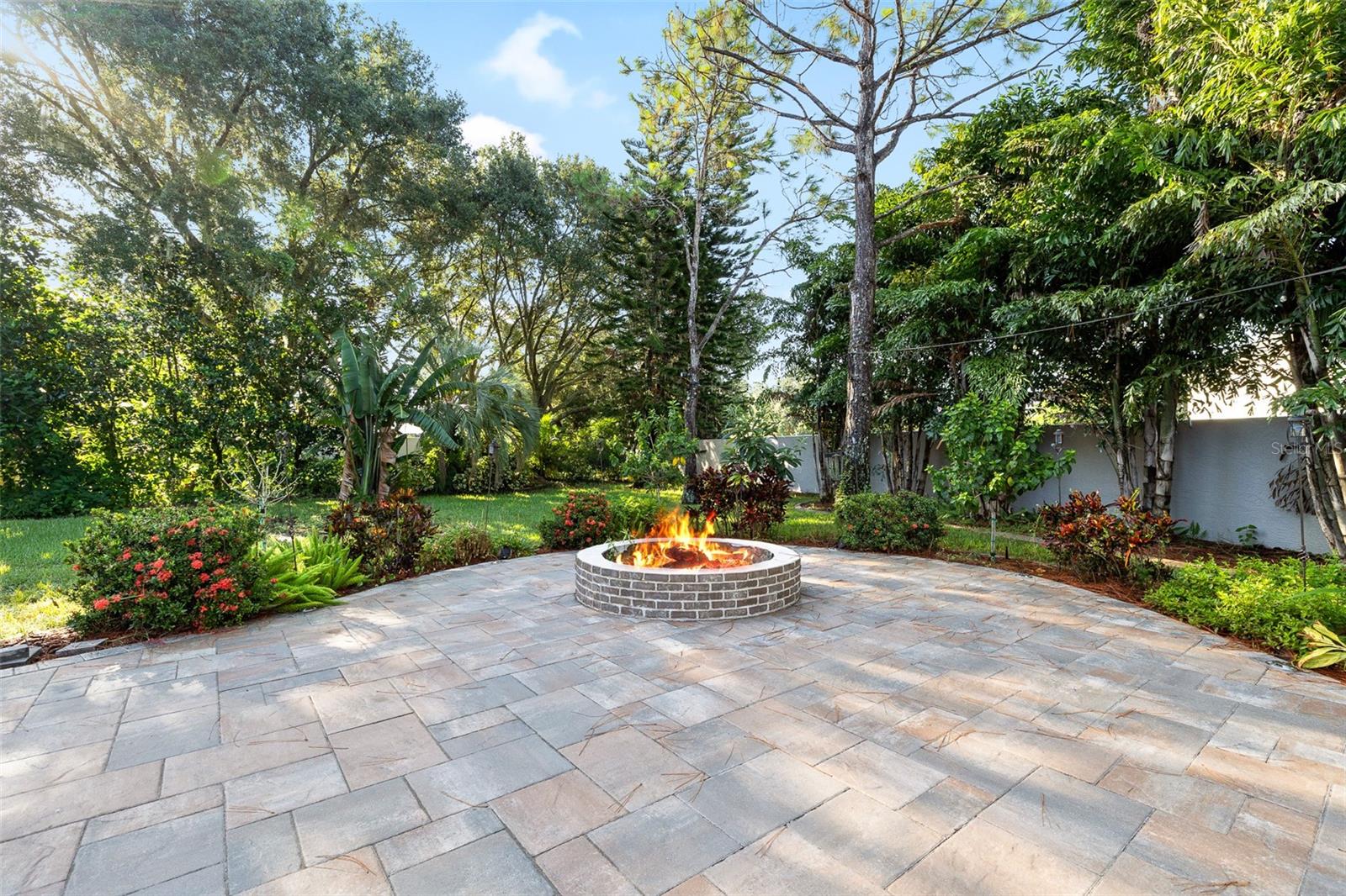 Listing photo id 44 for 13710 Mill Place