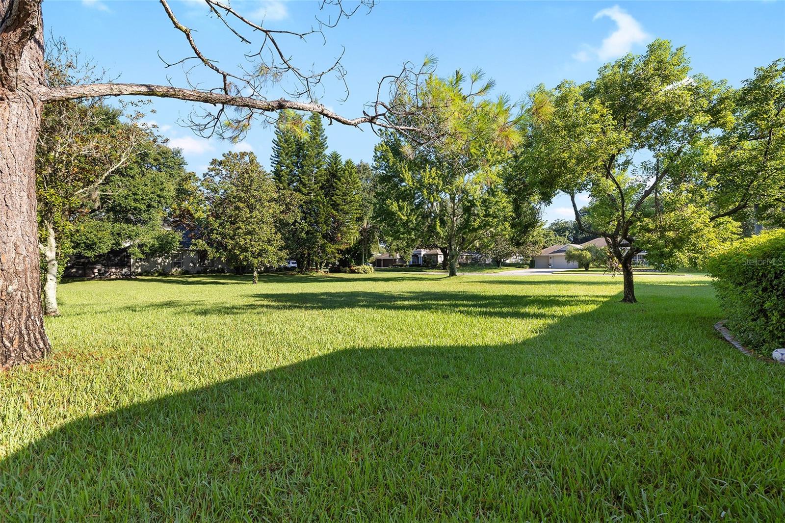 Listing photo id 58 for 13710 Mill Place
