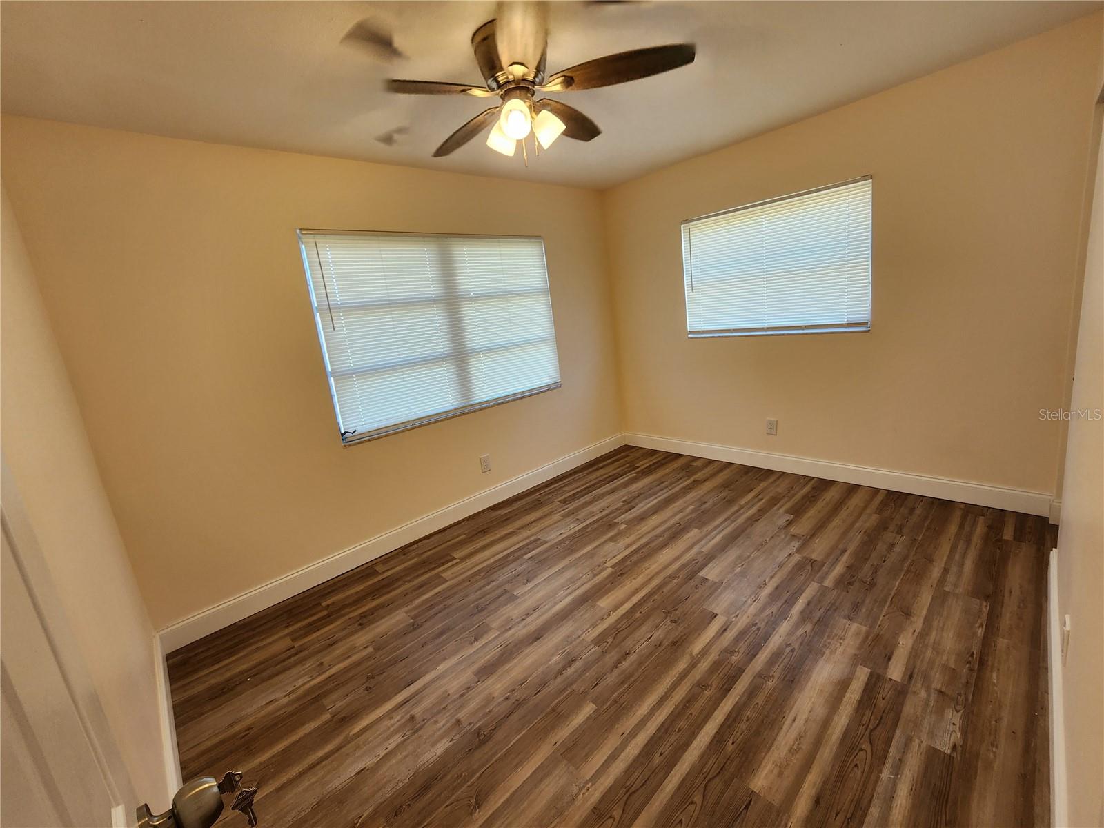 Image 9 of 14 For 10155 36th Way N