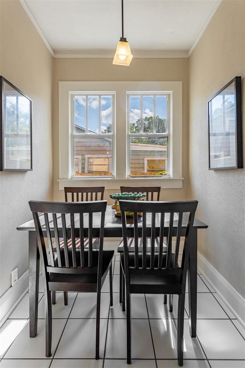 Image 15 of 53 For 1213 Comanche Avenue