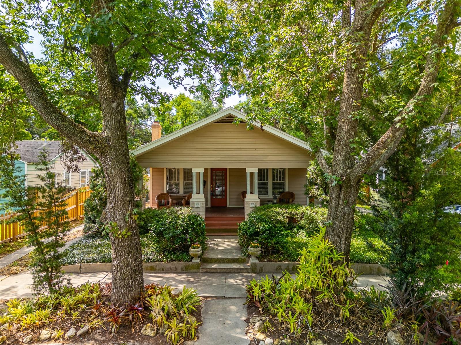 Image 43 of 53 For 1213 Comanche Avenue