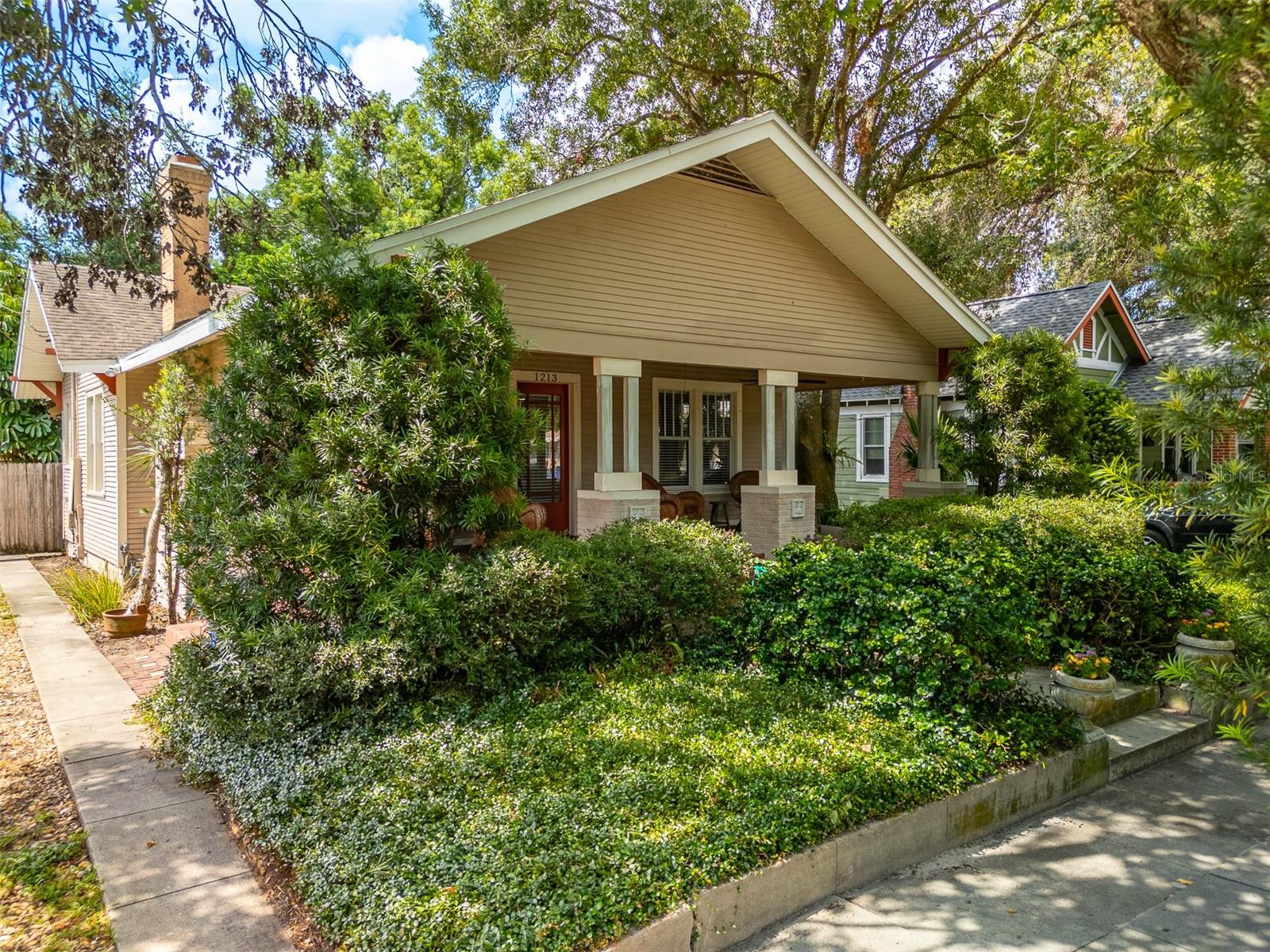 Image 45 of 53 For 1213 Comanche Avenue