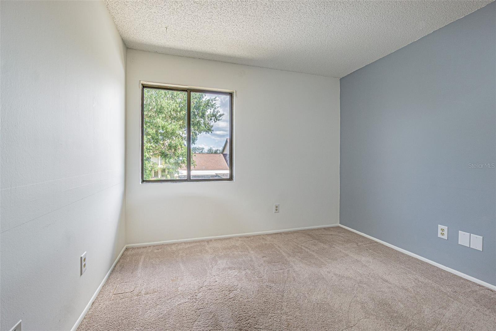 Image 13 of 35 For 7903 Sugarcane Court