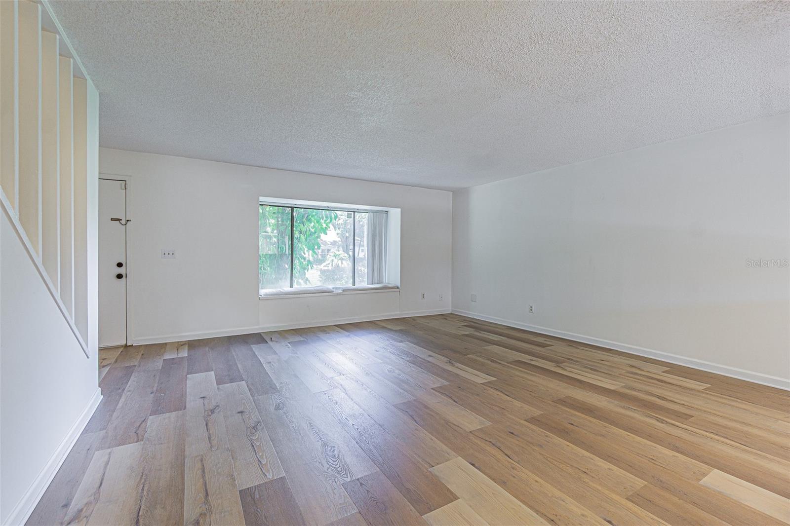 Image 16 of 35 For 7903 Sugarcane Court
