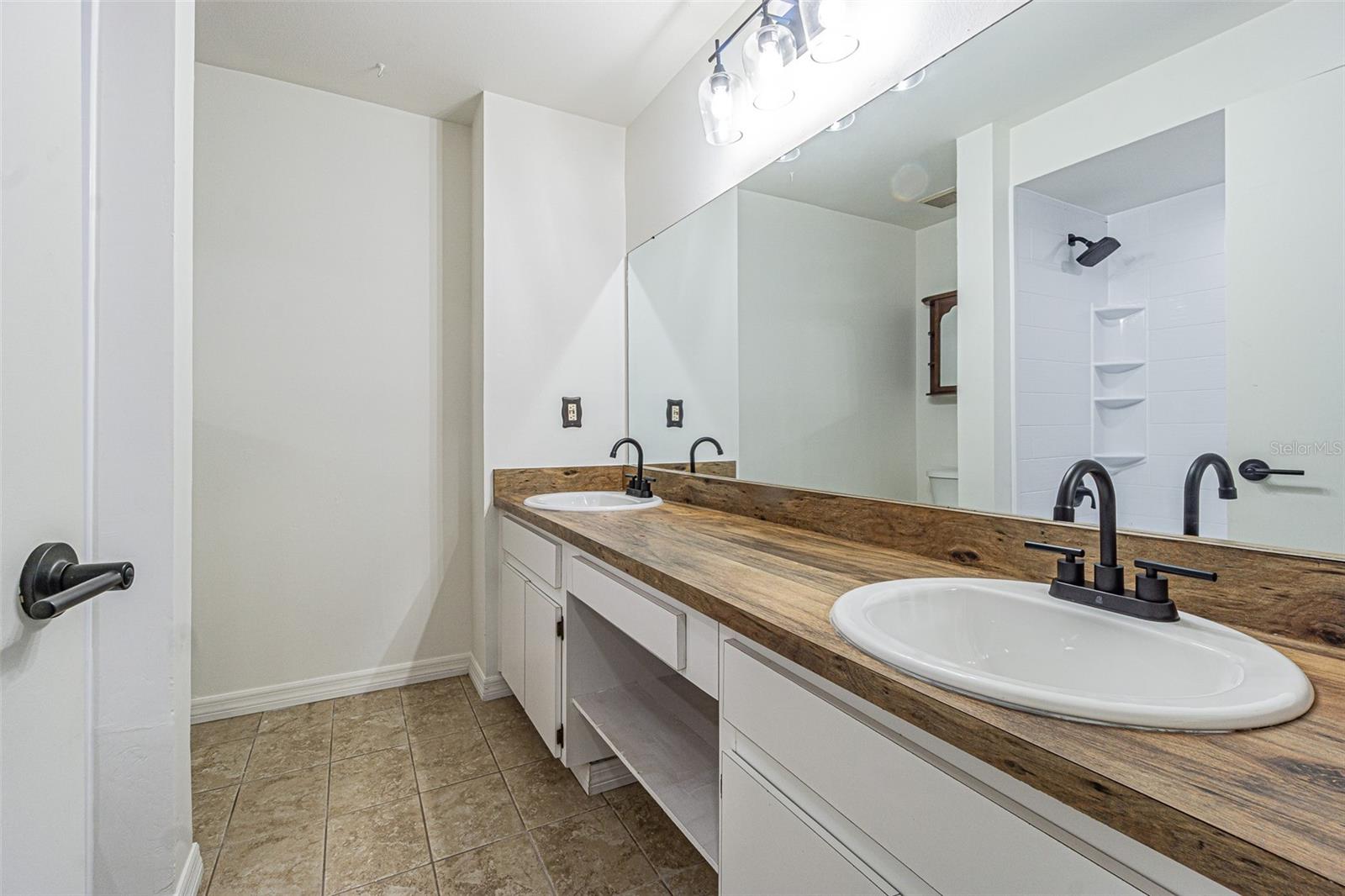 Image 8 of 35 For 7903 Sugarcane Court