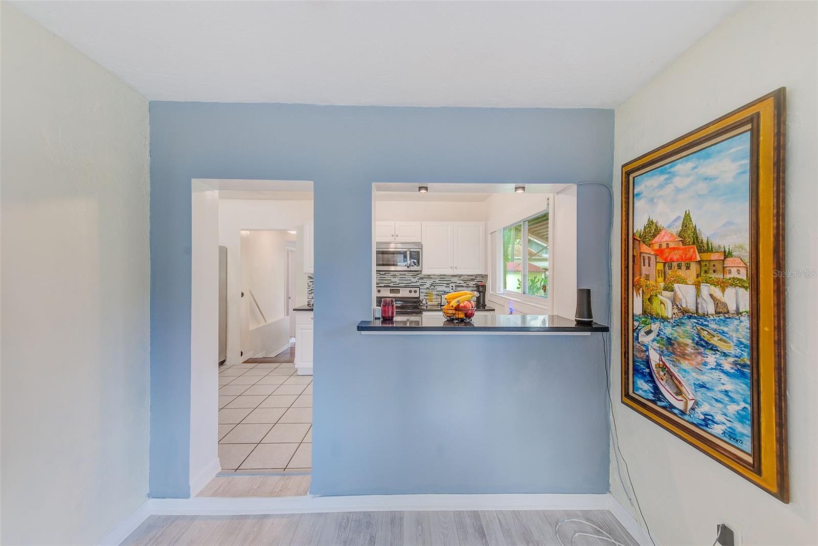 Image 7 of 40 For 6084 71st Avenue N