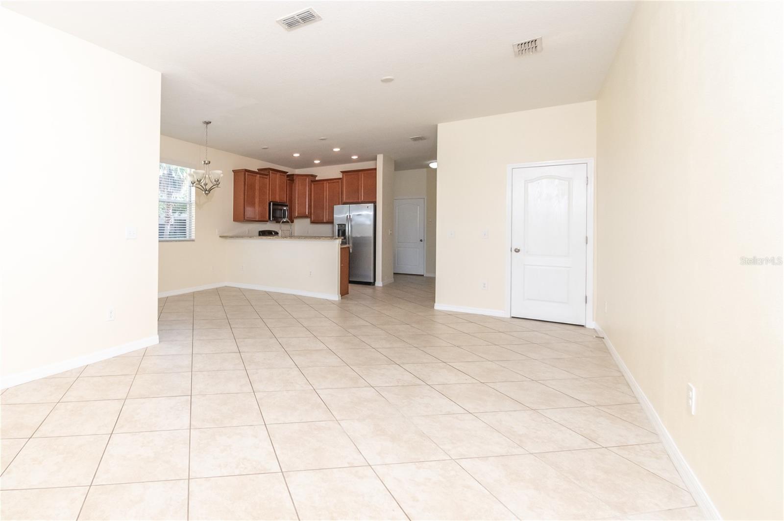 Image 11 of 49 For 12009 Greengate Drive