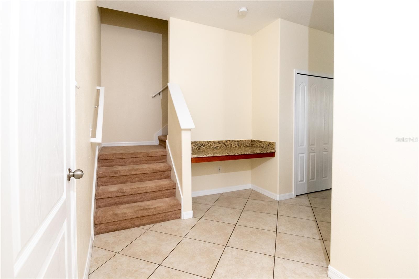 Image 13 of 49 For 12009 Greengate Drive