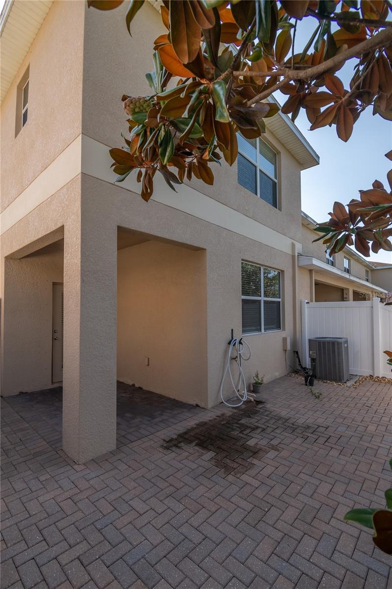 Image 39 of 49 For 12009 Greengate Drive