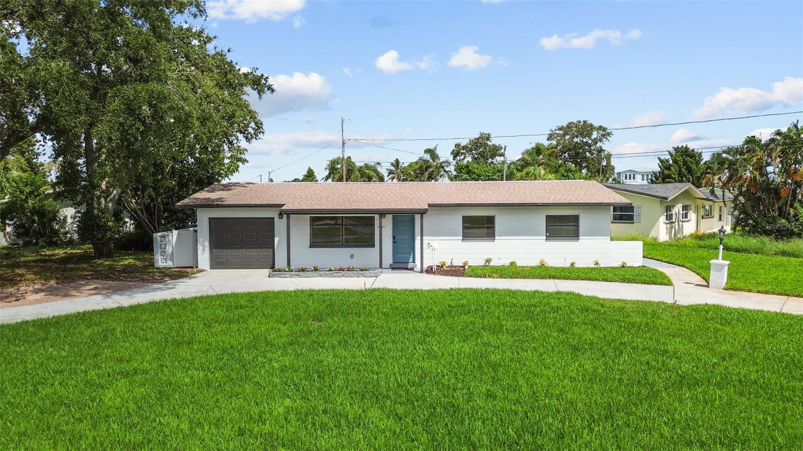 Details for 3621 Searobin Drive Se, ST PETERSBURG, FL 33705