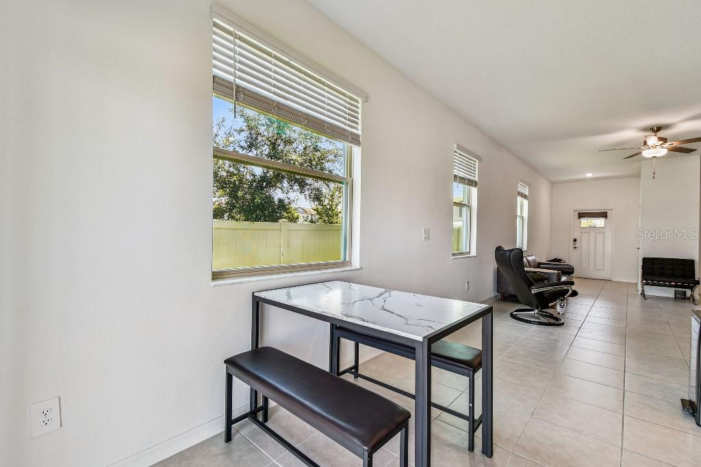 Image 18 of 42 For 8331 Corner Pine Way