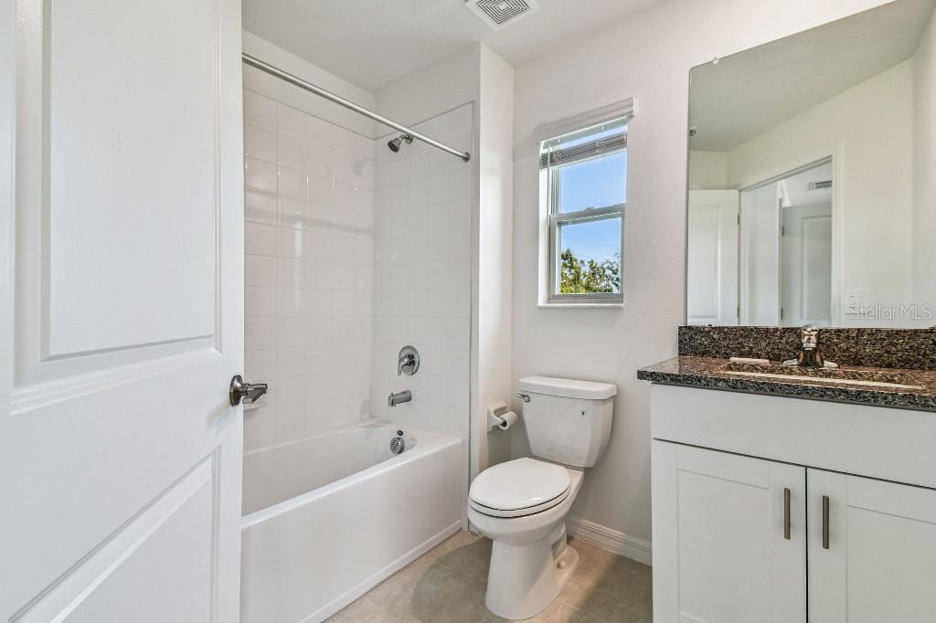 Image 29 of 42 For 8331 Corner Pine Way