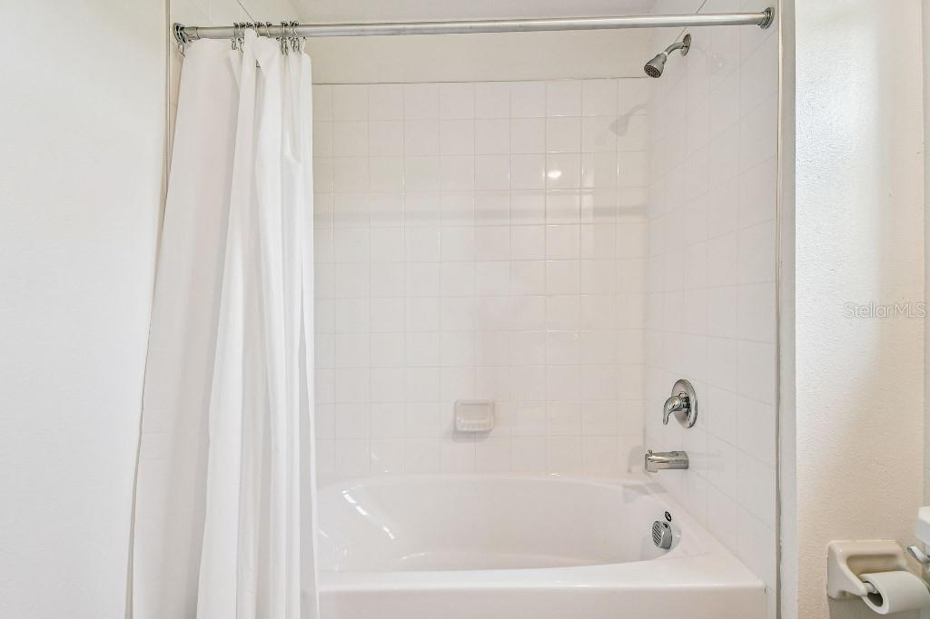 Image 30 of 42 For 8331 Corner Pine Way