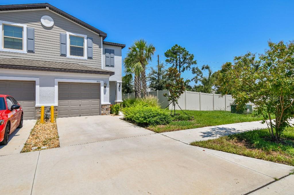 Image 5 of 42 For 8331 Corner Pine Way