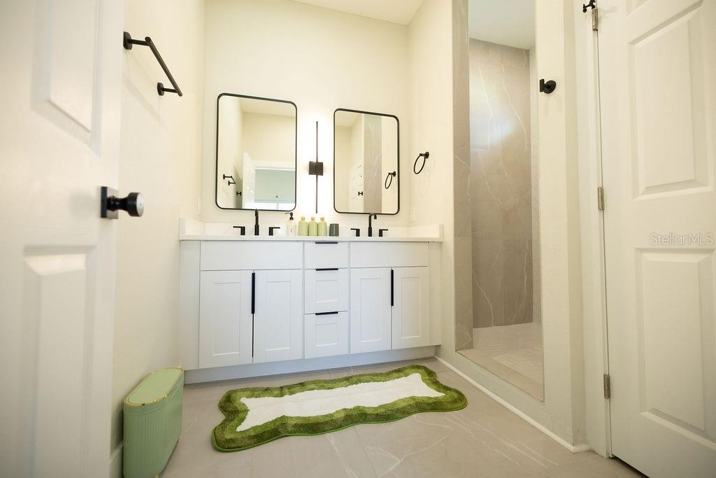 Image 16 of 30 For 4390 44th Street N