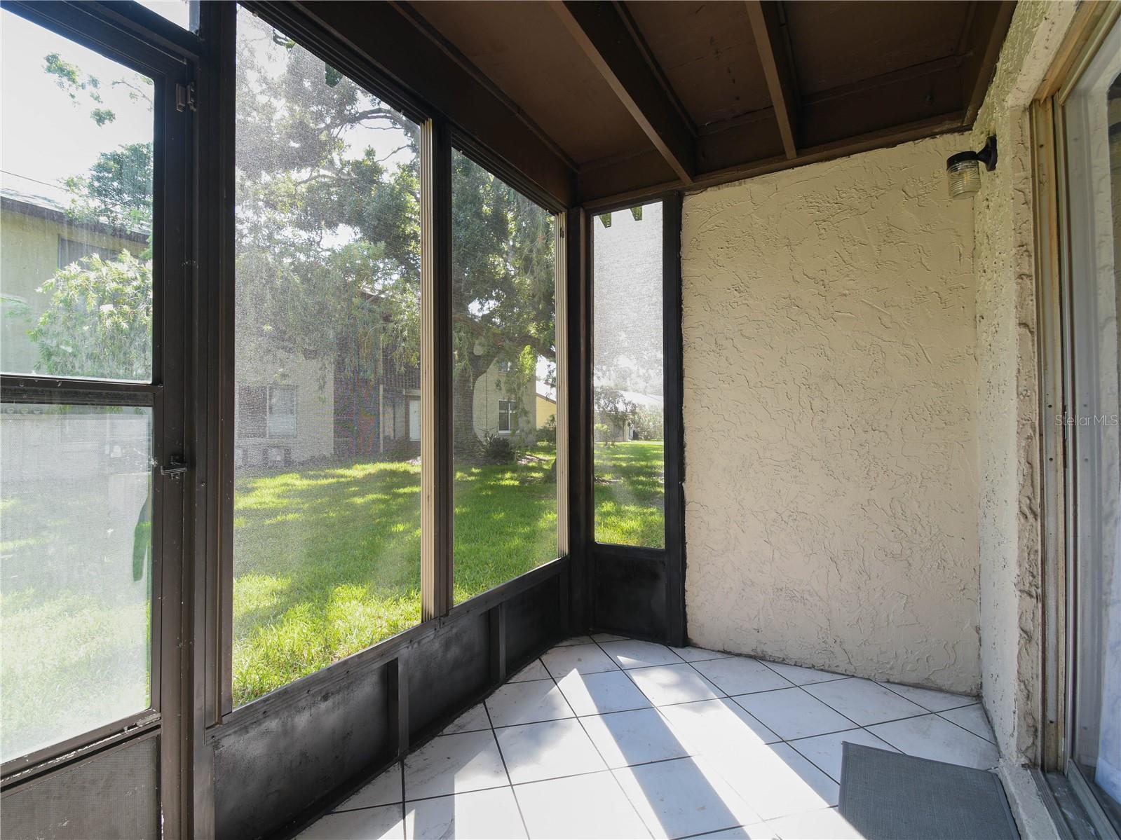 Image 17 of 31 For 4215 Bay Drive 1701b