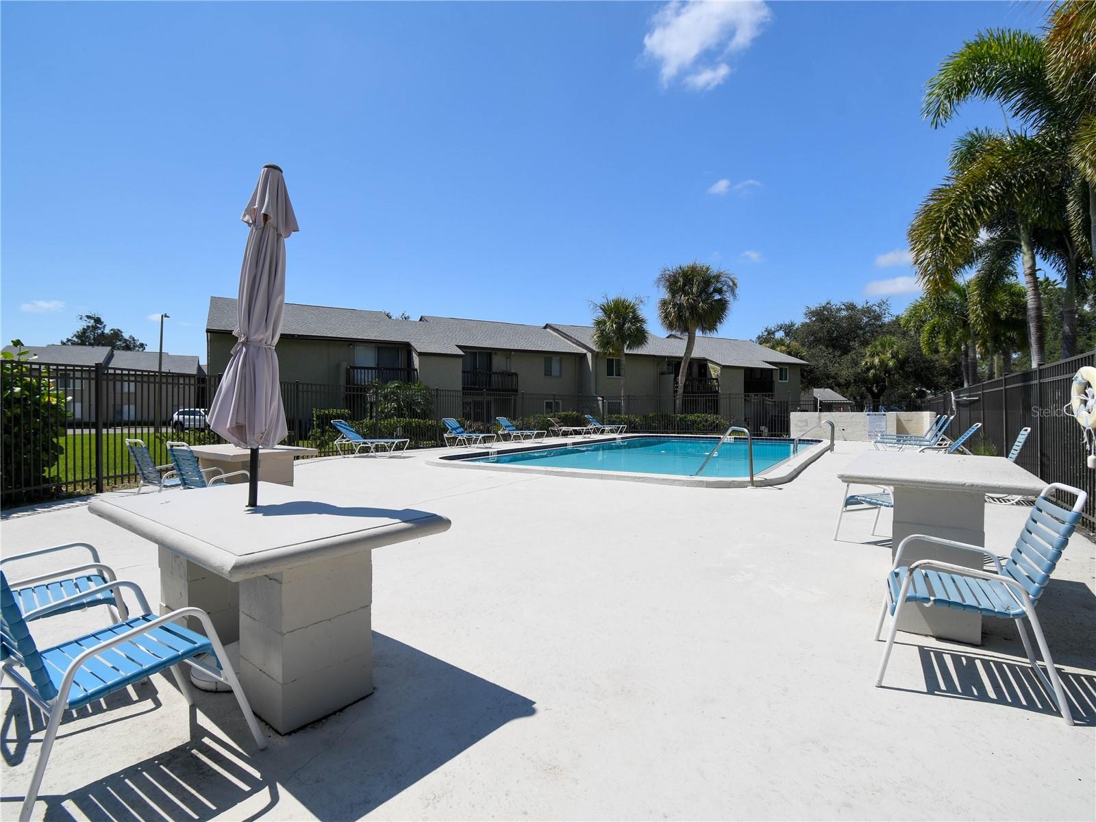 Image 24 of 31 For 4215 Bay Drive 1701b