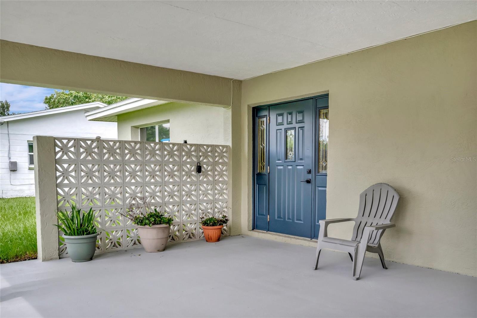 Image 3 of 64 For 5667 Hobson Street Ne