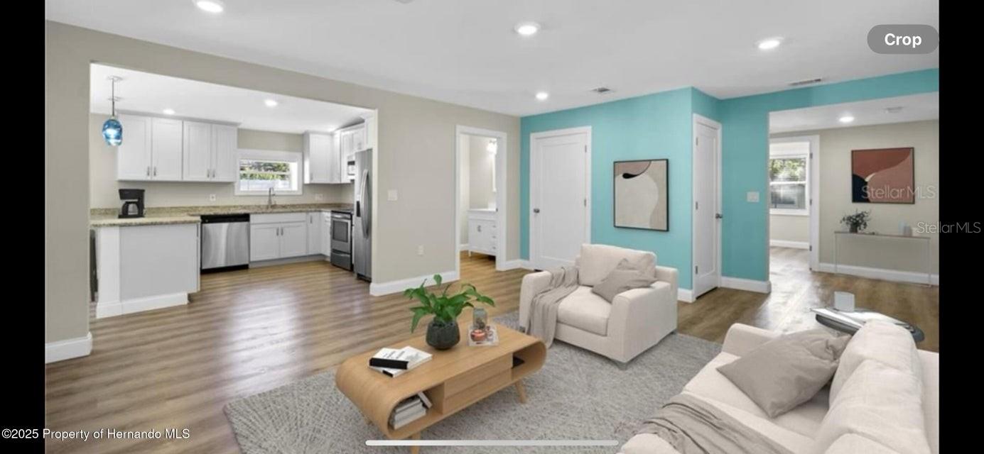 Image 5 of 15 For 809 75th Street N