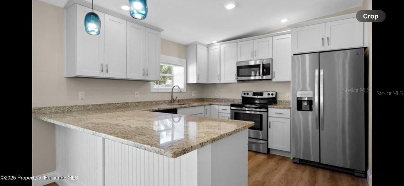 Image 6 of 15 For 809 75th Street N