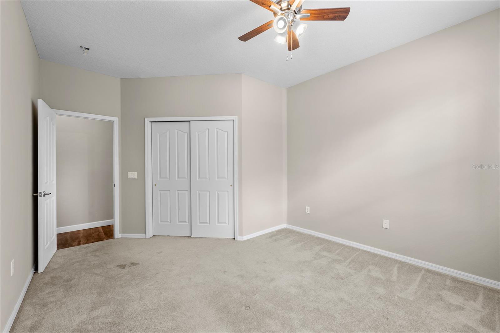 Image 34 of 71 For 5713 Hawkpark Boulevard